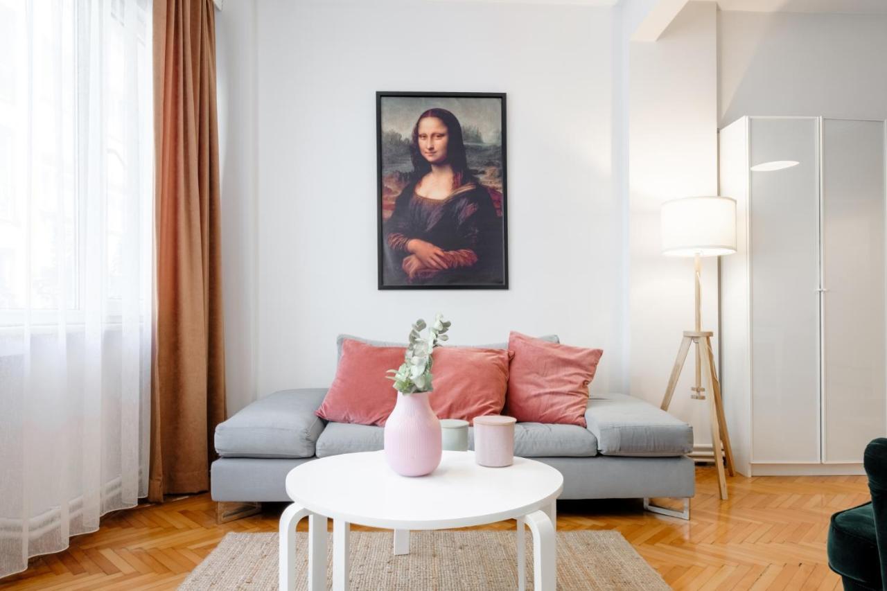 Gorgeous Apartment With Central Location In Sisli 이스탄불 외부 사진